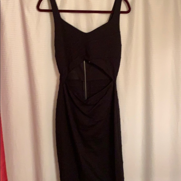 Dress - Picture 1 of 4